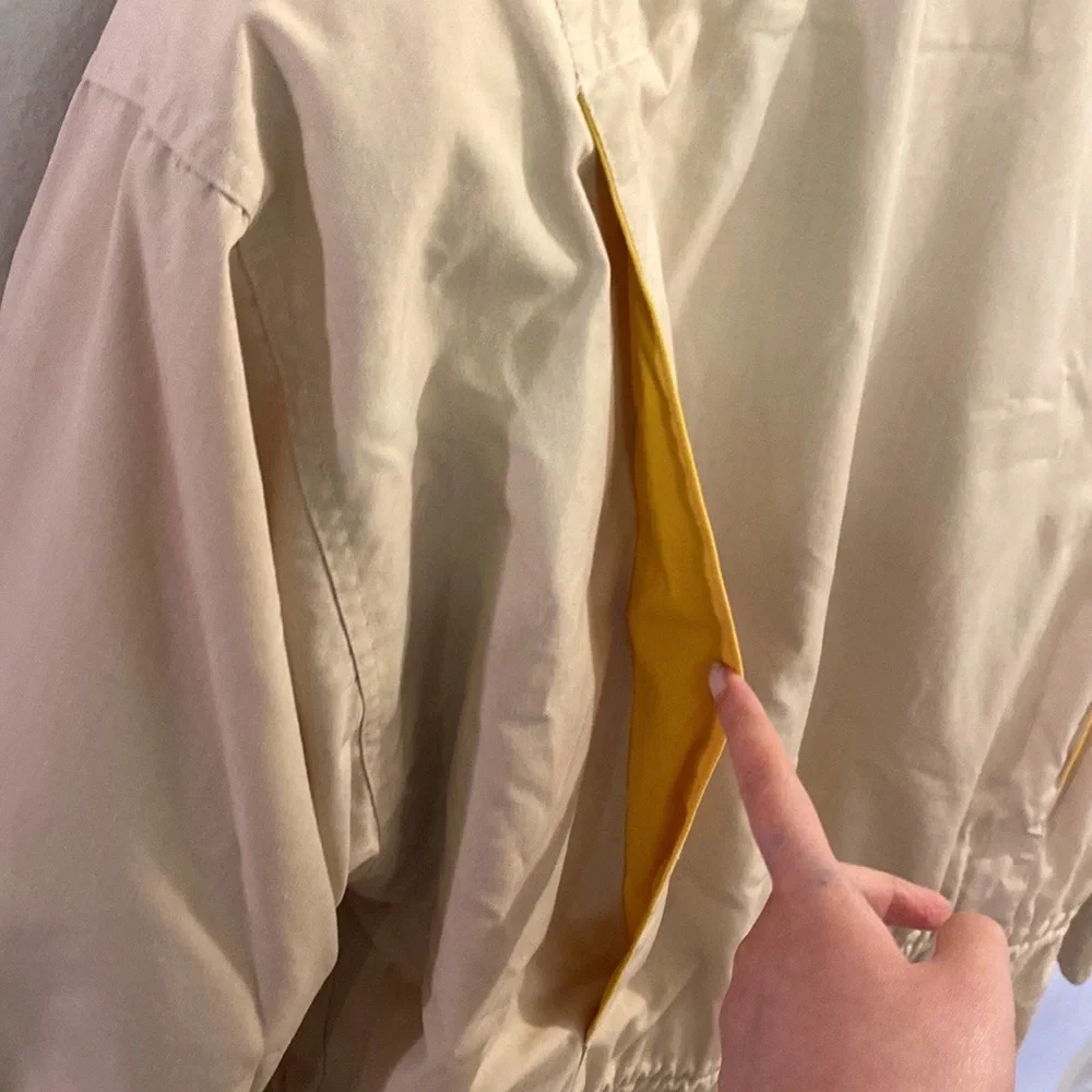 Vintage 90s khaki utility jacket with vibrant lining - Picture 7 of 7